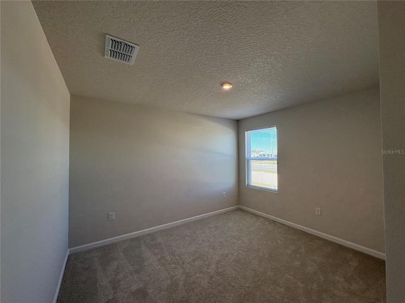 Spacious, unfurnished interior of a new home in , Haines City (Image 24).