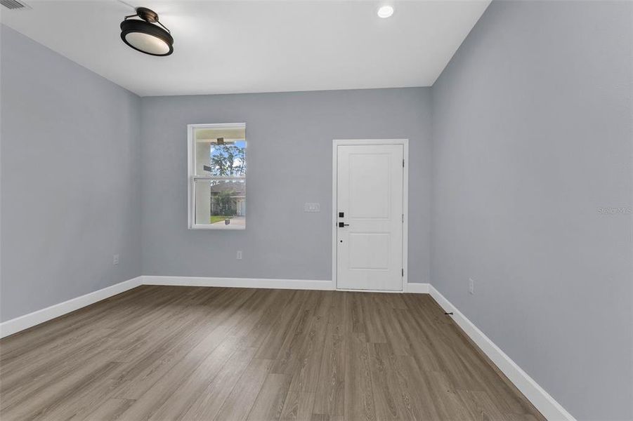 Spacious, unfurnished interior of a new home in , Port Charlotte (Image 49). Spacious, unfurnished interior of a new home in , Port Charlotte (Image 49).