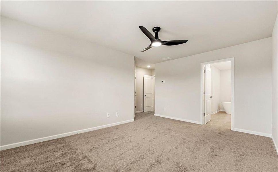 Spacious, unfurnished interior of a new home in The Grove At Mundy Mill, Gainesville (Image 8). Spacious, unfurnished interior of a new home in The Grove At Mundy Mill, Gainesville (Image 8).