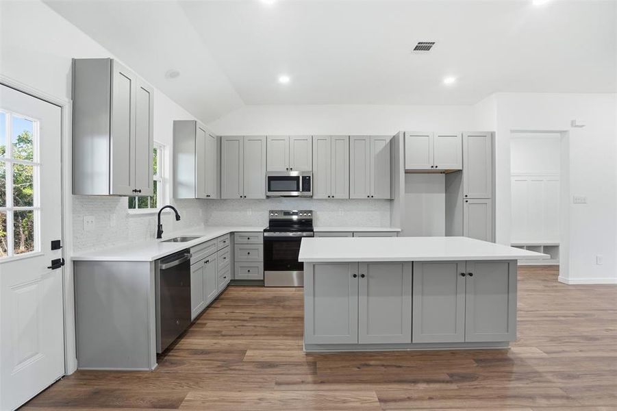 Furnished interior view inside a new home in , Granbury (Image 9).