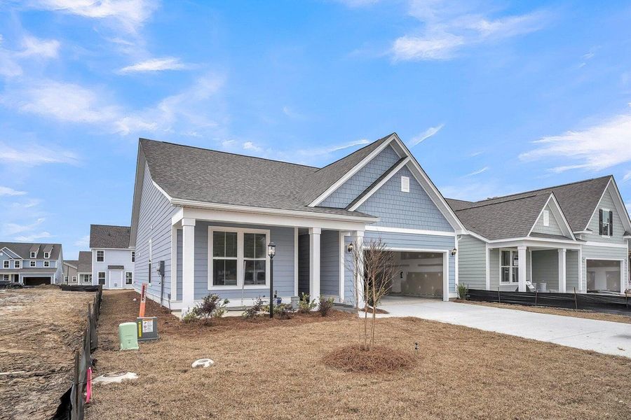 Exterior details and patio area of a home in Abbey Walk, Moncks Corner (Image 4).