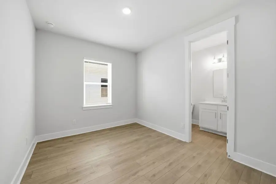 Similar Santorini floorplan. Features and finishes may vary.