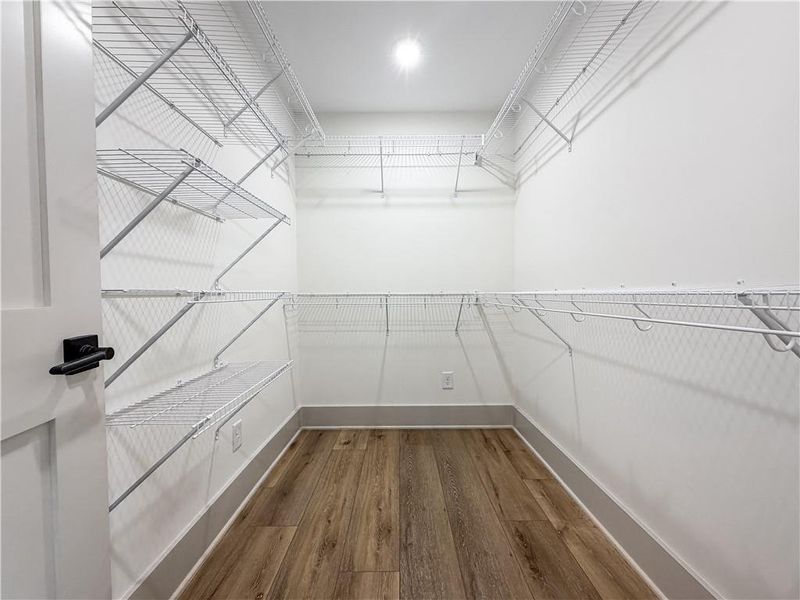 Spacious, unfurnished interior of a new home in , Ranger (Image 49).