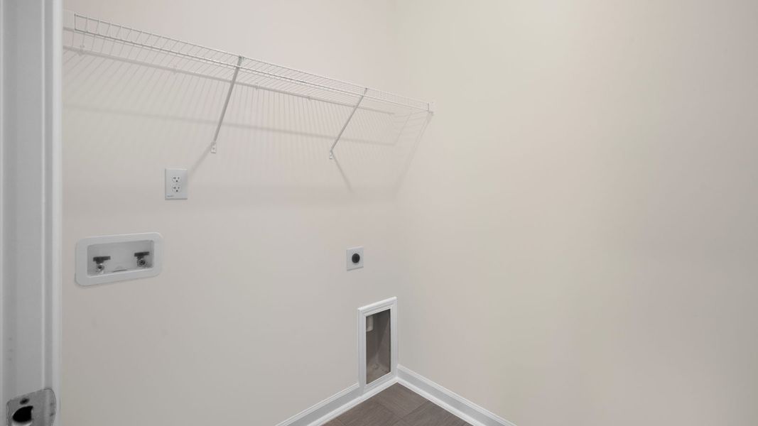 Spacious, unfurnished interior of a new home in Forest Creek, Winston-Salem (Image 23).