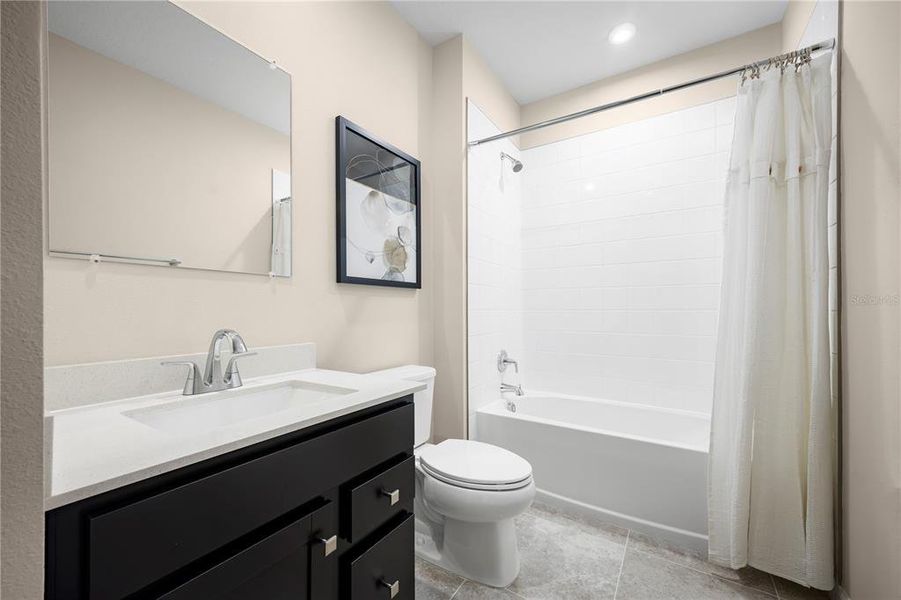 Furnished interior view inside a new home in Touchstone, Lakeland (Image 14).