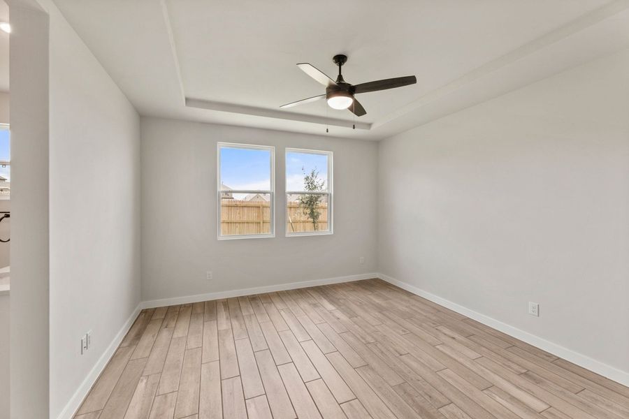 Representative unfurnished interior of a home built from the Pecos by Hakes Brothers in Veranda Designer, San Antonio (Image 22).