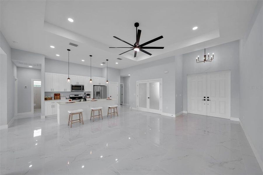 Spacious, unfurnished interior of a new home in , Lehigh Acres (Image 23).