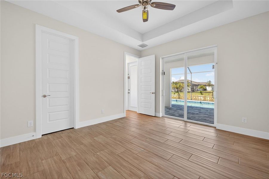 Spacious, unfurnished interior of a new home in Cape Coral, Cape Coral (Image 29). Spacious, unfurnished interior of a new home in Cape Coral, Cape Coral (Image 29).