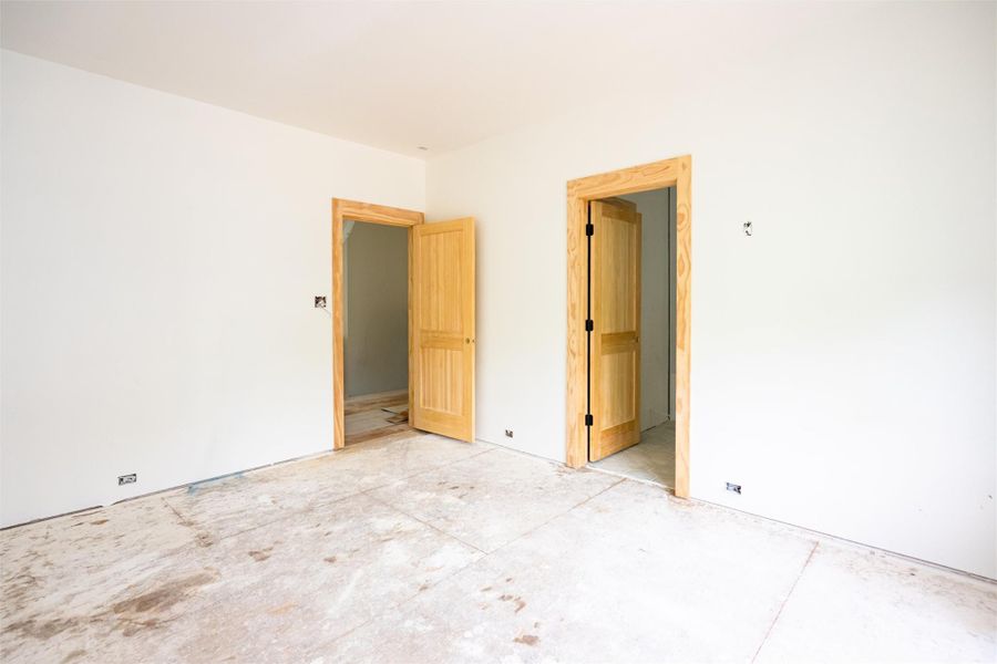 Secondary bedroom alternate view