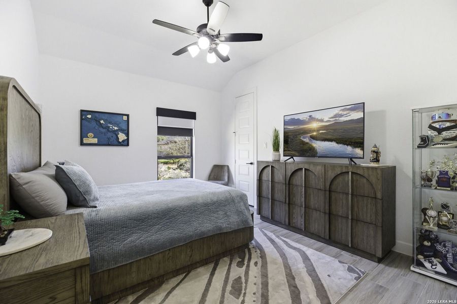 Furnished interior view inside a new home in Vintage Oaks, New Braunfels (Image 17).
