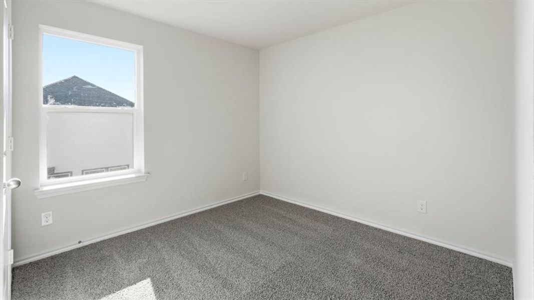 Spacious, unfurnished interior of a new home in Arbor Trails South, Princeton (Image 24).