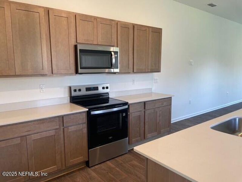 Furnished interior view inside a new home in The Arbors, Jacksonville (Image 16). Furnished interior view inside a new home in The Arbors, Jacksonville (Image 16).