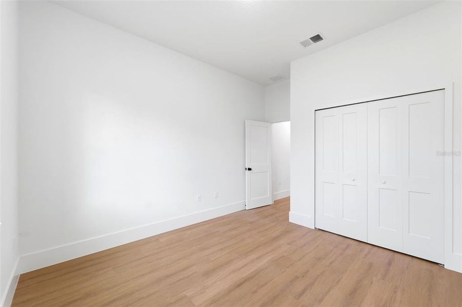 Spacious, unfurnished interior of a new home in , Dunnellon (Image 25). Spacious, unfurnished interior of a new home in , Dunnellon (Image 25).