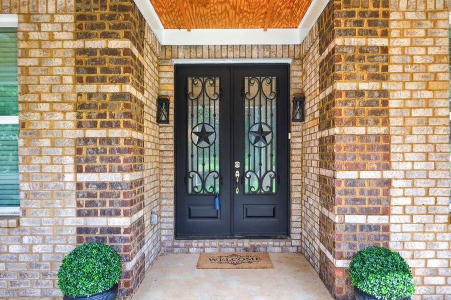 Image 75 of a home in .