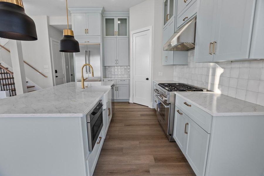 Furnished interior view inside a new home in , Galveston (Image 20).
