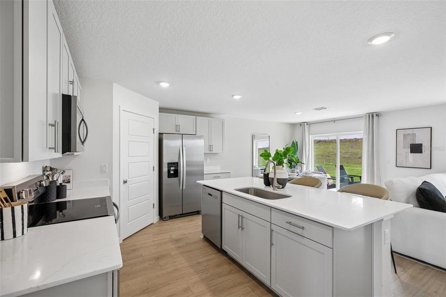 Furnished interior view inside a new home in Boulevard Oaks, Lady Lake (Image 25).