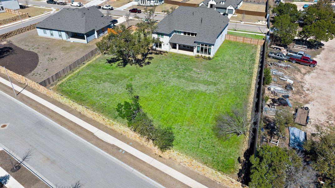 Birds eye view of property featuring a residential view