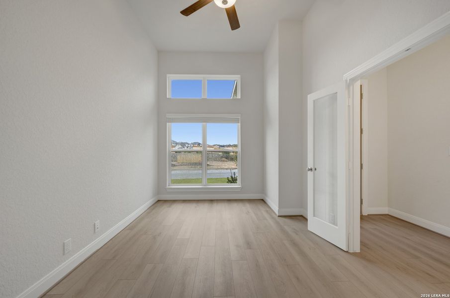 Spacious, unfurnished interior of a new home in Meyer Ranch – Legacy Series, New Braunfels (Image 34).