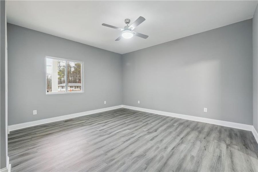 Spacious, unfurnished interior of a new home in , Mableton (Image 23).