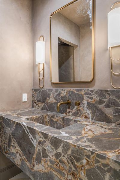 Image 18 of a home in .