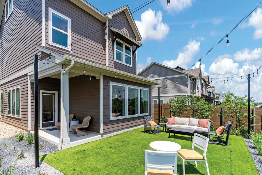 Representative exterior details of a home built from the The Fawn by David Weekley Homes in The Twilight at Goodnight Ranch, Austin (Image 3). Representative exterior details of a home built from the The Fawn by David Weekley Homes in The Twilight at Goodnight Ranch, Austin (Image 3).
