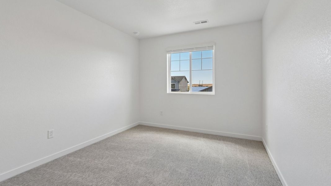 Spacious, unfurnished interior of a new home in Granary, Johnstown (Image 15).