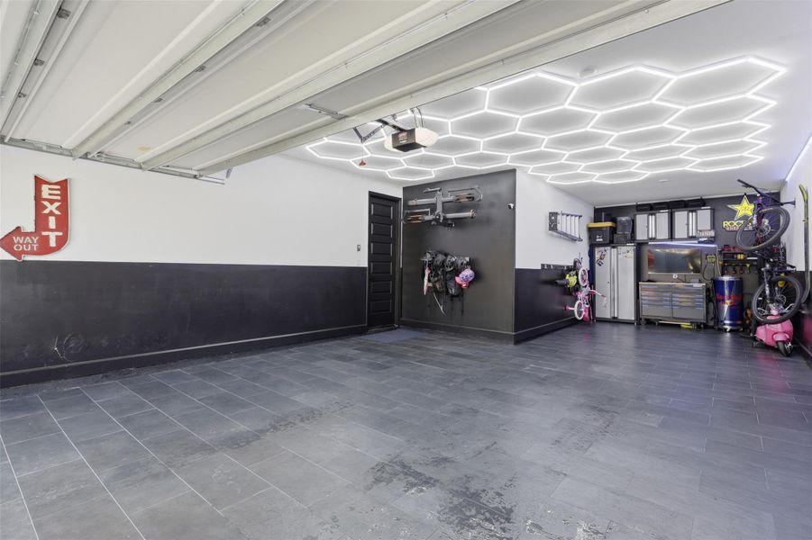 Spacious, unfurnished interior of a new home in Elyson, Katy (Image 21). Spacious, unfurnished interior of a new home in Elyson, Katy (Image 21).