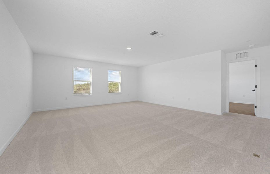 Spacious, unfurnished interior of a new home in Woodside, Georgetown (Image 26).