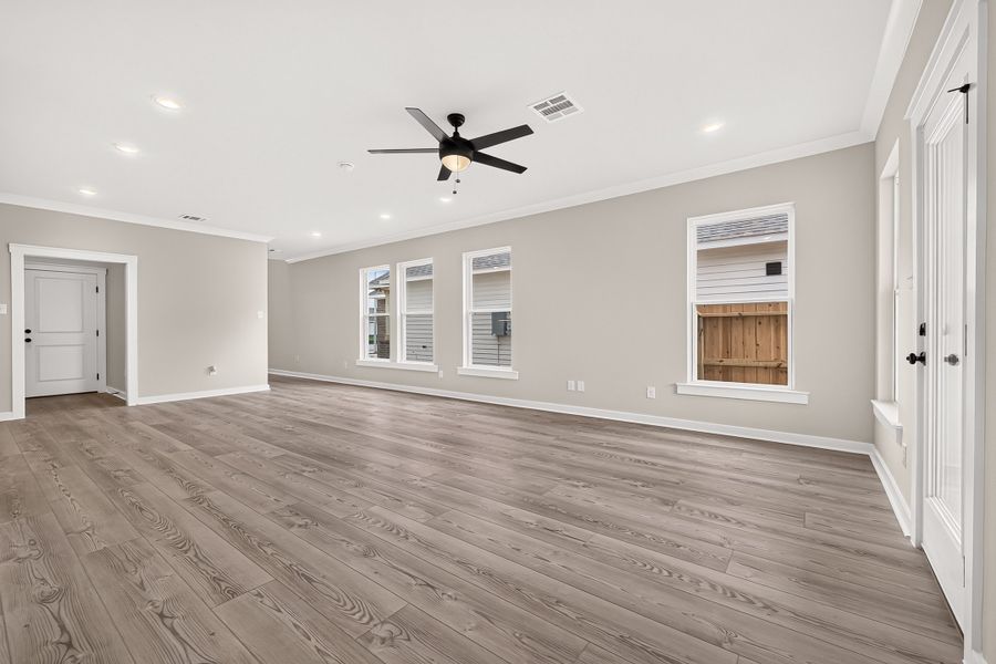 Spacious, unfurnished interior of a new home in Aldeana, Bonney (Image 29).