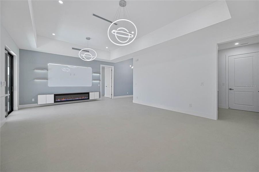 Spacious, unfurnished interior of a new home in , Cape Coral (Image 19). Spacious, unfurnished interior of a new home in , Cape Coral (Image 19).