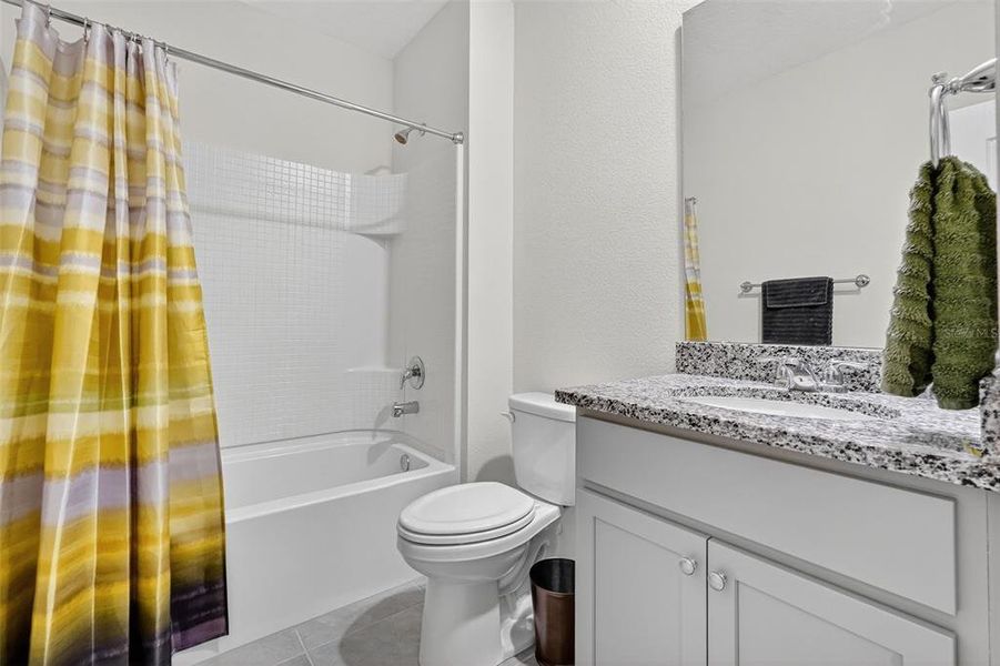 Furnished interior view inside a new home in , Okahumpka (Image 8).