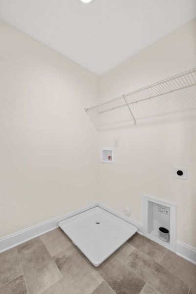 Spacious, unfurnished interior of a new home in Miller's Reserve, Winston-Salem (Image 61).