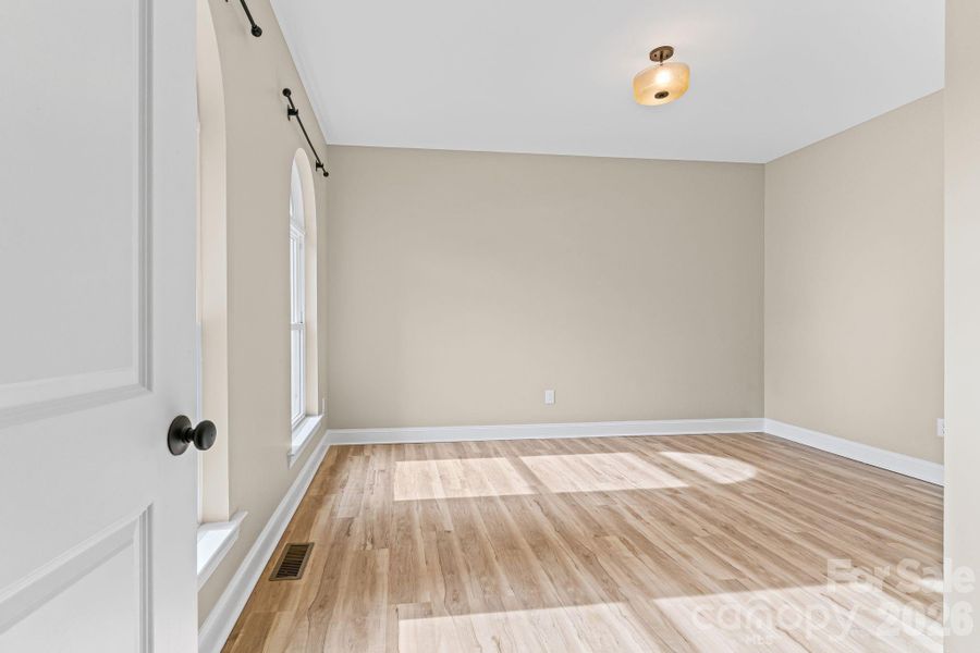 Spacious, unfurnished interior of a new home in , Lewisville (Image 38). Spacious, unfurnished interior of a new home in , Lewisville (Image 38).