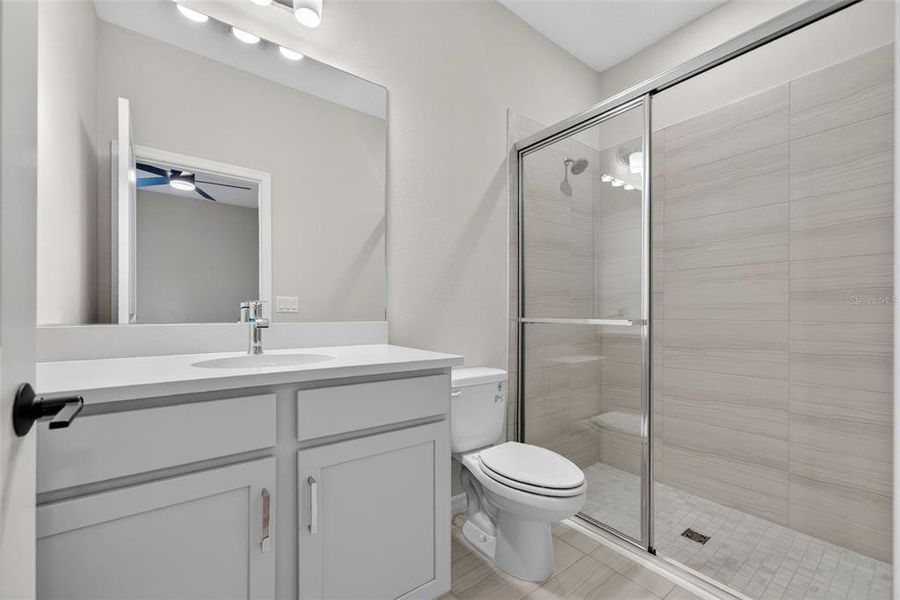 Furnished interior view inside a new home in , Bradenton (Image 35).