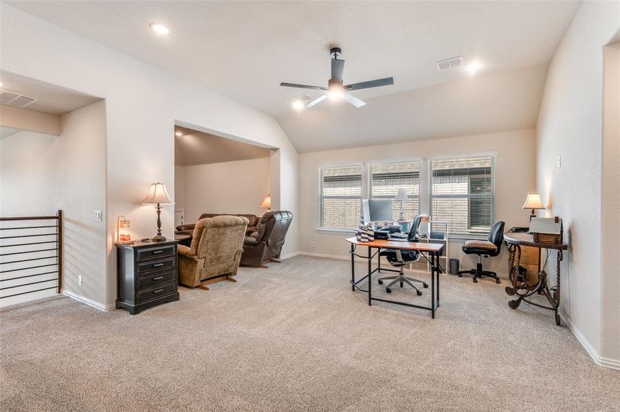 Image 32 of a home in Mockingbird Hills 60-65. Image 32 of a home in Mockingbird Hills 60-65.