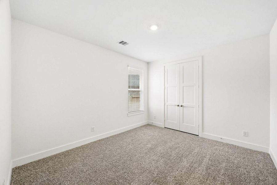 Spacious, unfurnished interior of a new home in Hills of Westlake, Conroe (Image 19). Spacious, unfurnished interior of a new home in Hills of Westlake, Conroe (Image 19).