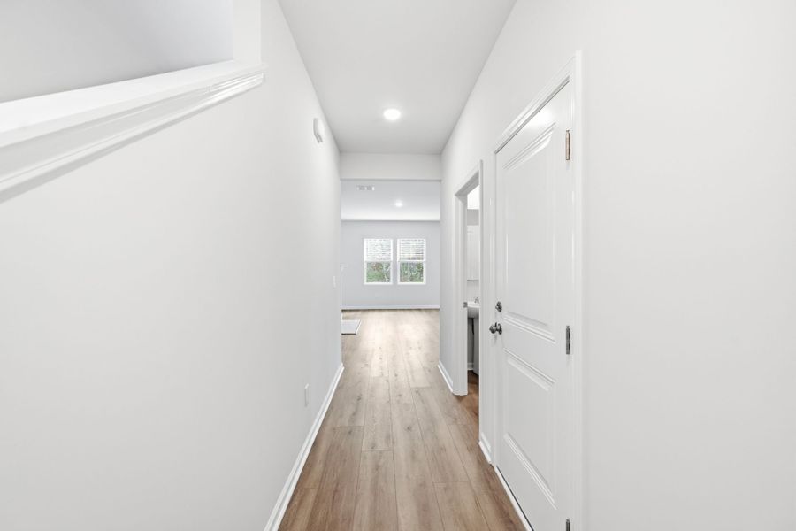 Spacious, unfurnished interior of a new home in Grand Arbor, Blythewood (Image 30).