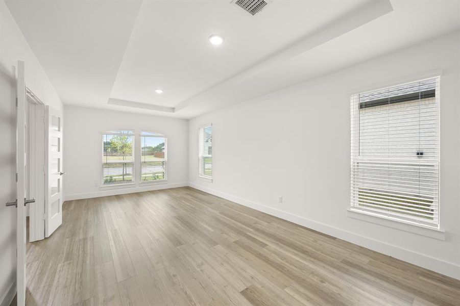 707 Majestic- Flex Space