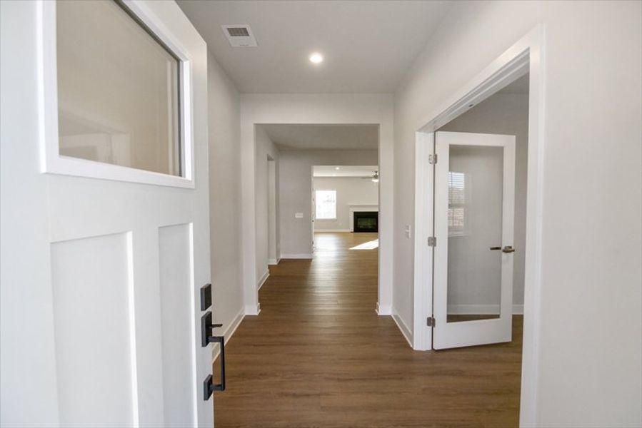Spacious, unfurnished interior of a new home in Canterbrook Farms 2-Story, Fountain Inn (Image 12).