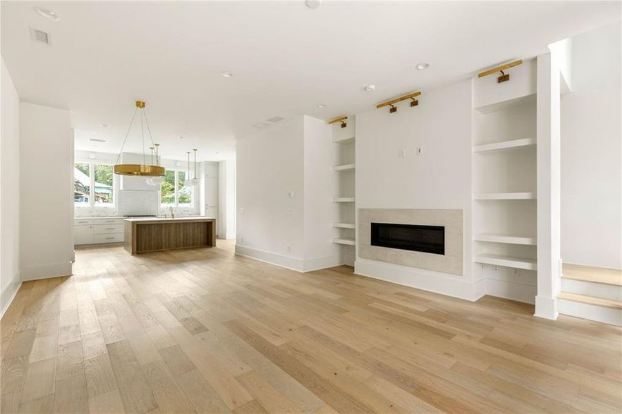 Spacious, unfurnished interior of a new home in , Chattahoochee Hills (Image 20).