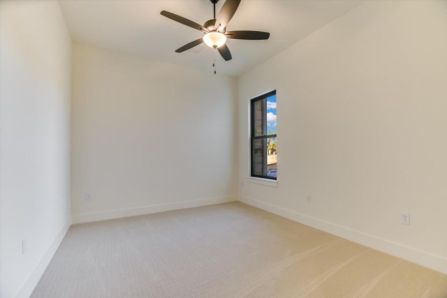 Spacious, unfurnished interior of a new home in , Horseshoe Bay (Image 22).