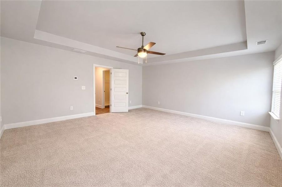 Spacious, unfurnished interior of a new home in , Bonaire (Image 31).