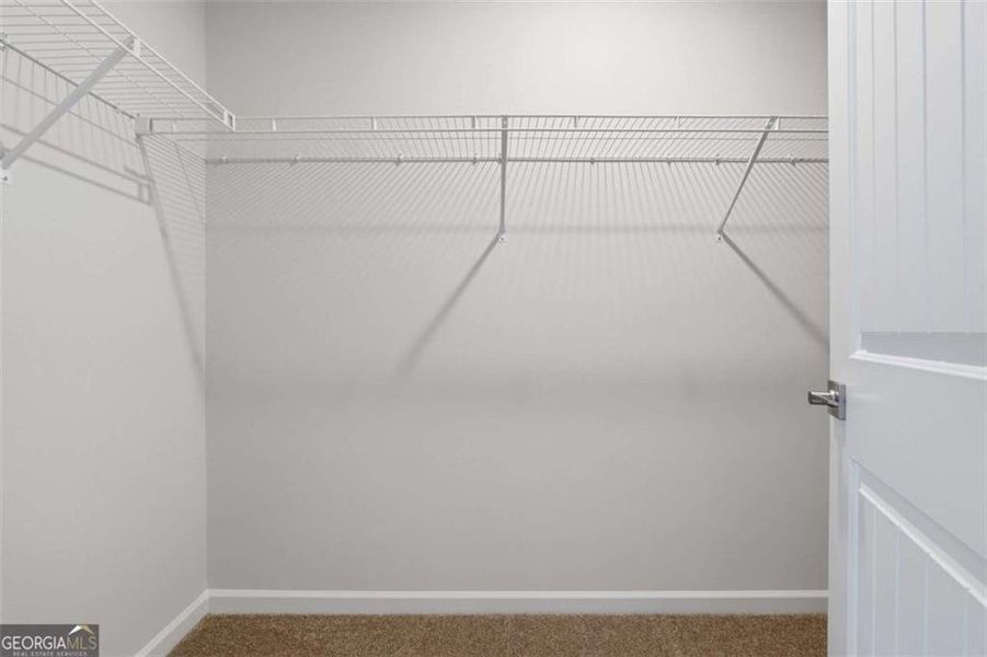 Spacious, unfurnished interior of a new home in Parkway James, Snellville (Image 12).