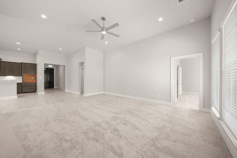 Spacious, unfurnished interior of a new home in Beacon Hill, Waller (Image 10).