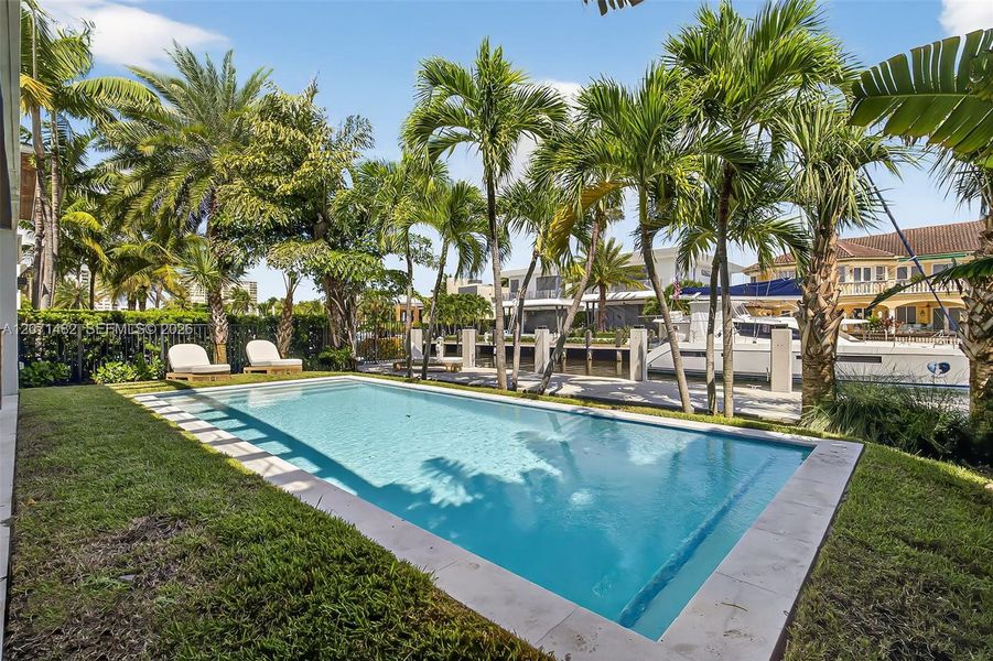 Community amenities in , Fort Lauderdale (Image 53).