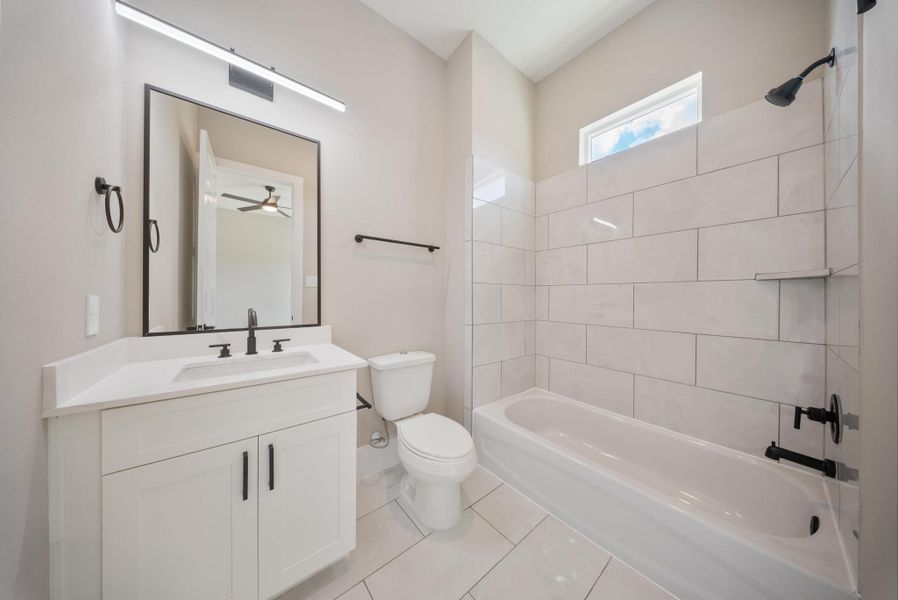 Furnished interior view inside a new home in Griggs Landing, Houston (Image 8).