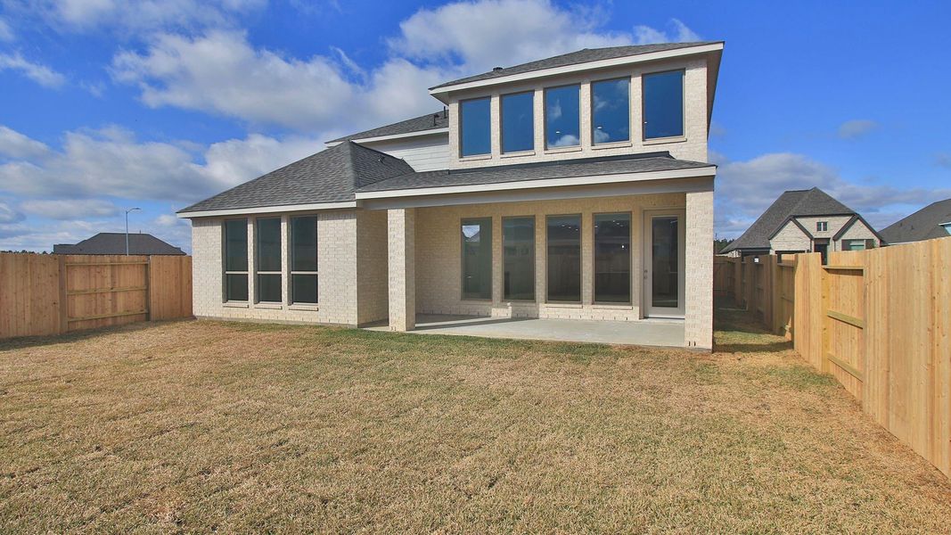 Exterior details and patio area of a home in Escondido, Magnolia (Image 3). Exterior details and patio area of a home in Escondido, Magnolia (Image 3).