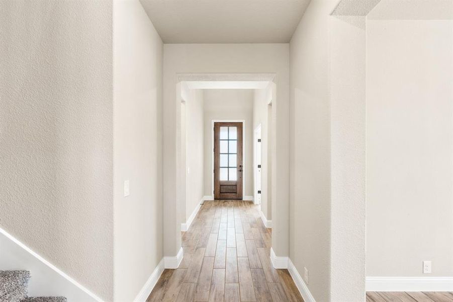 Spacious, unfurnished interior of a new home in Villages of Walnut Grove, Midlothian (Image 27). Spacious, unfurnished interior of a new home in Villages of Walnut Grove, Midlothian (Image 27).
