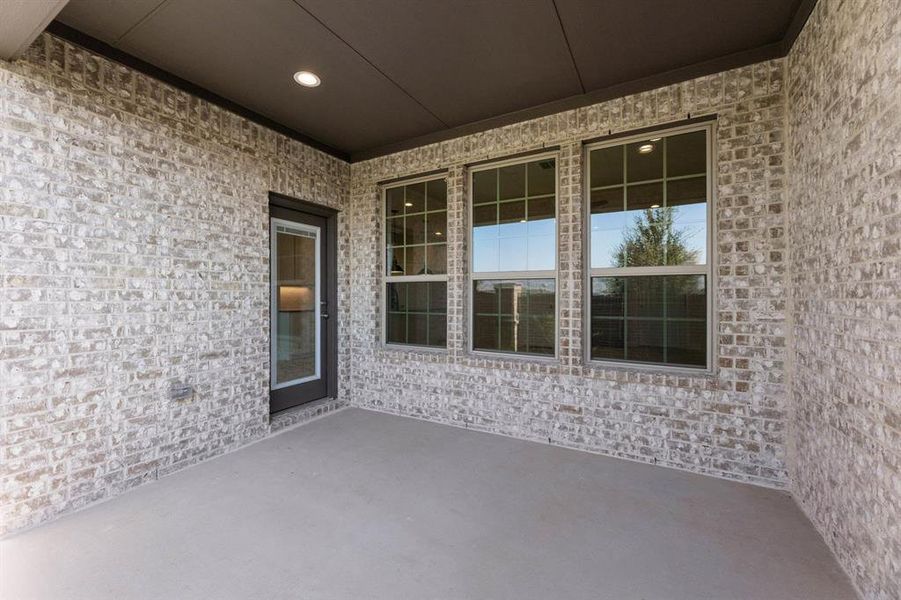 670 Sandiford-Patio-1 670 Sandiford-Patio-1