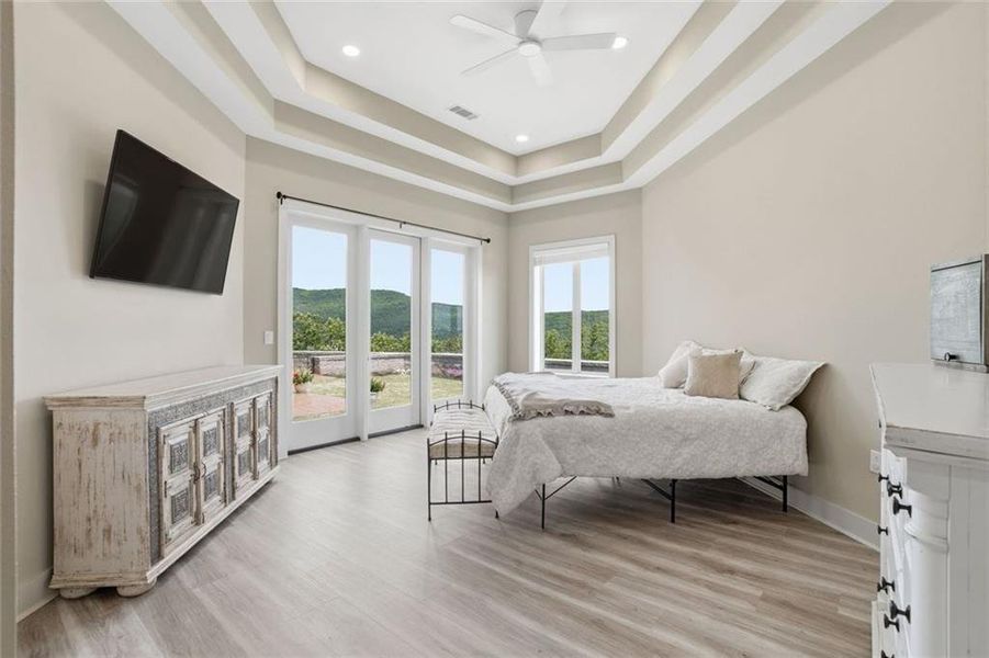 Furnished interior view inside a new home in , Clarkesville (Image 43).